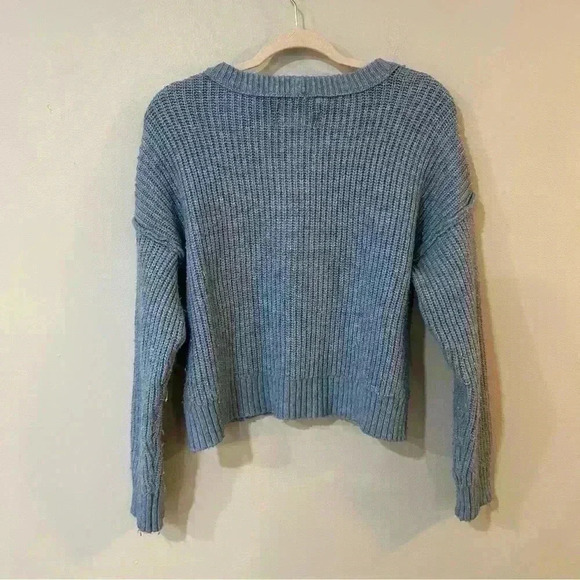 American Eagle Blue Chunky Knit Crewneck Sweater - Picture 3 of 4